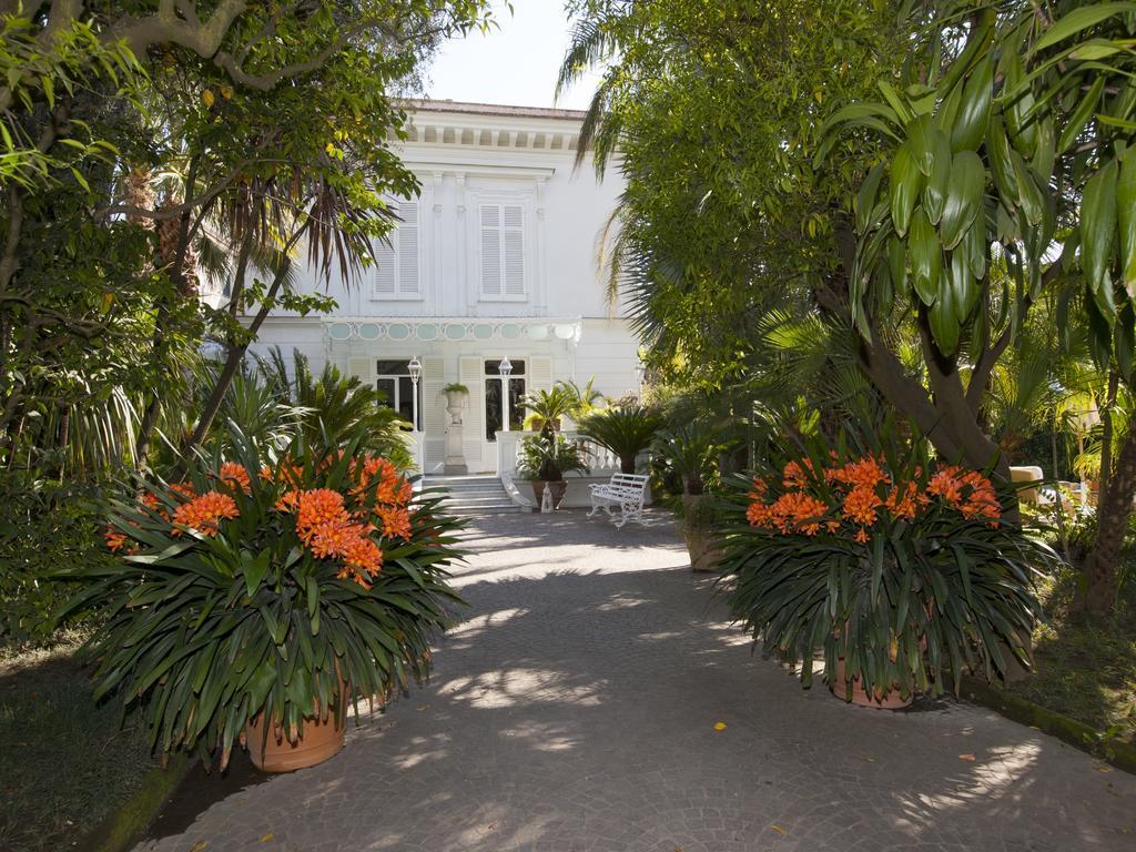 Relais Villa Savarese Сант'Анджелло Экстерьер фото